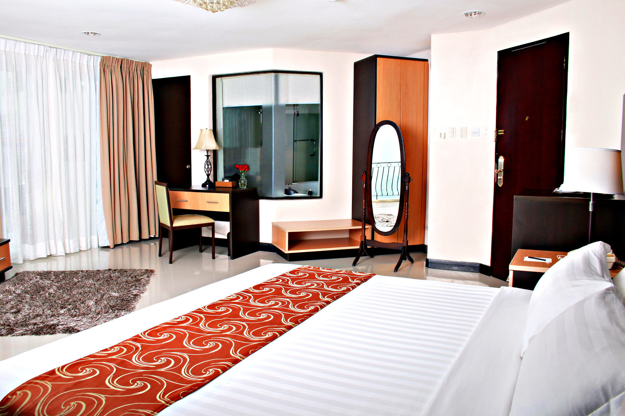โรงแรมเดอะ เลค ทาเกย์เตย์ Tagaytay City ภายนอก รูปภาพ